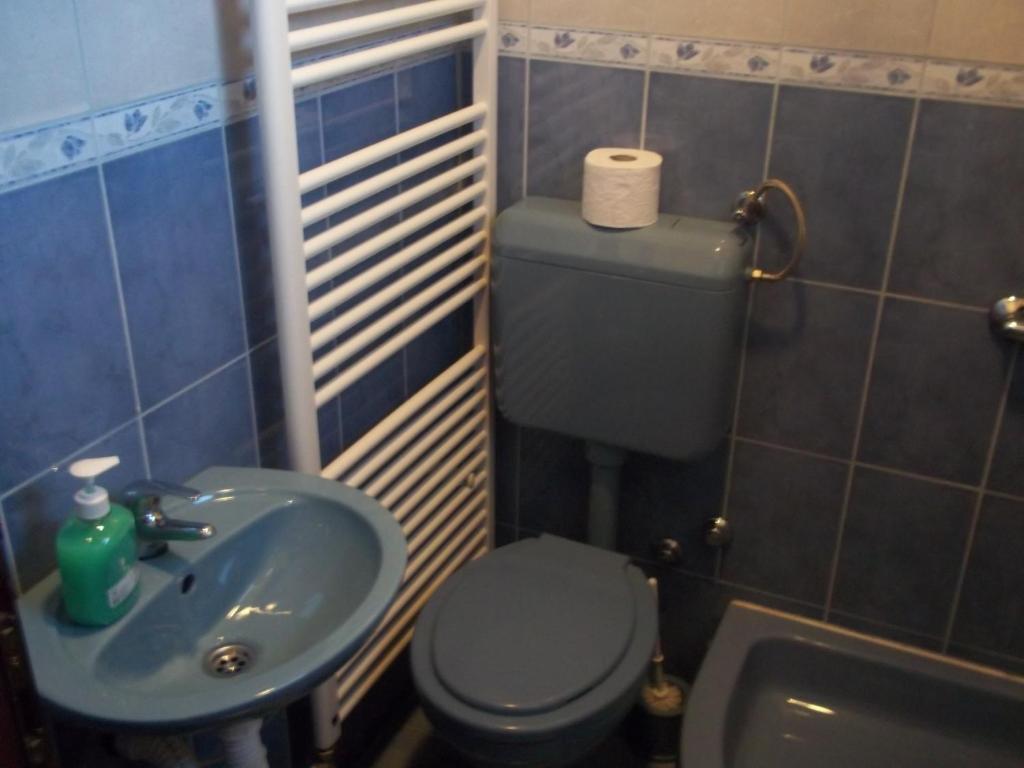 House Rapo Hotel Korenica Szoba fotó